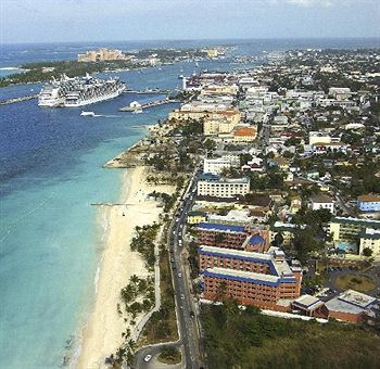 Holiday Inn Express & Suites Nassau Exteriör bild